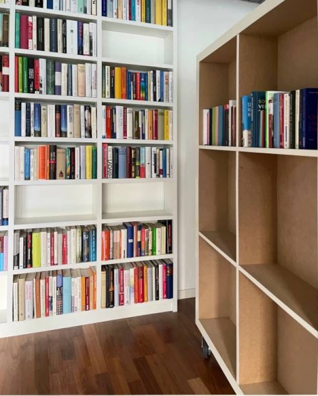 estante de livros para escritorio