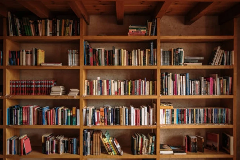 estantes planejadas para sala